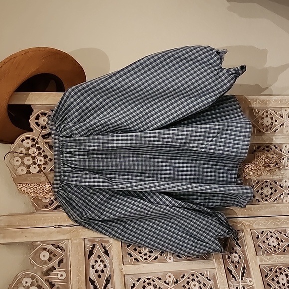 Levi Blouse - Picture 4 of 8